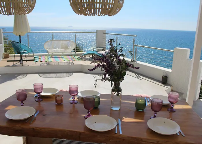 Apart-hotel Conca C21- Front Little Pool, Private Jacuzzi Sea View