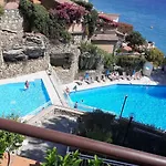 Conca C21- Front Little Pool, Private Jacuzzi Sea View 4* Marina dʼAndora