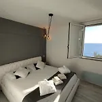 Conca C21- Front Little Pool, Private Jacuzzi Sea View Hotel apartamentowy