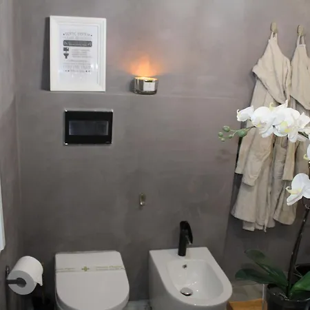 Apart-hotel Conca C21- Front Little Pool, Private Jacuzzi Sea View Marina dʼAndora