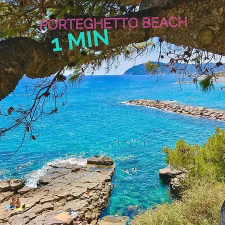 Conca Verde: Beachfront With Private Jacuzzis
