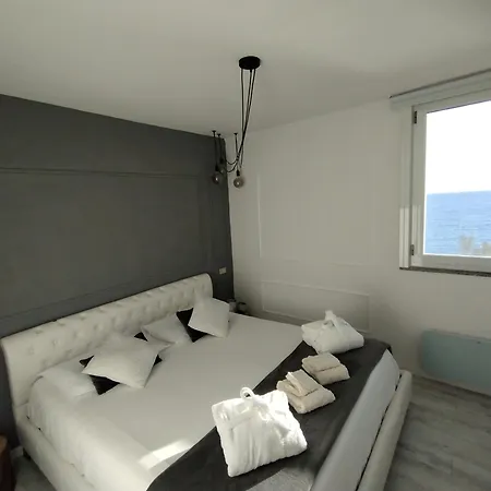 Conca C21- Front Little Pool, Private Jacuzzi Sea View Apart-hotel