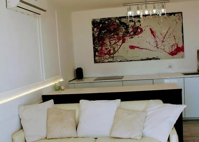 Conca C21- Front Little Pool, Private Jacuzzi Sea View Marina dʼAndora